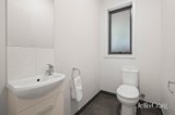 https://images.listonce.com.au/custom/160x/listings/3-prestige-close-mooroolbark-vic-3138/834/01898834_img_10.jpg?4eMRYaMpBXk