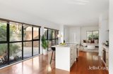 https://images.listonce.com.au/custom/160x/listings/3-price-avenue-montmorency-vic-3094/406/01980406_img_04.jpg?i7er_YIcGu4