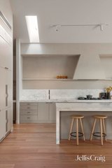https://images.listonce.com.au/custom/160x/listings/3-primrose-street-brunswick-east-vic-3057/705/01874705_img_06.jpg?b8dlw6vool4