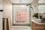 https://images.listonce.com.au/custom/160x/listings/3-ramsden-street-clifton-hill-vic-3068/030/01956030_img_09.jpg?xPdJlFewqgc