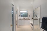 https://images.listonce.com.au/custom/160x/listings/3-riverside-drive-kew-east-vic-3102/865/00884865_img_08.jpg?g4lYHWWYjWk