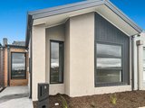 https://images.listonce.com.au/custom/160x/listings/3-rockbank-walk-armstrong-creek-vic-3217/614/01948614_img_04.jpg?CE_SMYq1jFA