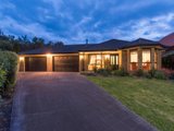 https://images.listonce.com.au/custom/160x/listings/3-rockys-way-lilydale-vic-3140/004/01524004_img_01.jpg?PmVh6Kotbuc