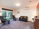 https://images.listonce.com.au/custom/160x/listings/3-rockys-way-lilydale-vic-3140/004/01524004_img_08.jpg?fd6ljMvDBJc