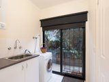 https://images.listonce.com.au/custom/160x/listings/3-rockys-way-lilydale-vic-3140/004/01524004_img_16.jpg?WpBPsv0oEbo