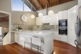 https://images.listonce.com.au/custom/160x/listings/3-rosebank-avenue-strathmore-vic-3041/676/00857676_img_06.jpg?l85h1twRJ7E