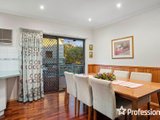 https://images.listonce.com.au/custom/160x/listings/3-royal-avenue-wandin-north-vic-3139/969/01524969_img_03.jpg?F9xO0lfHx6s