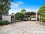 https://images.listonce.com.au/custom/160x/listings/3-royal-avenue-wandin-north-vic-3139/969/01524969_img_16.jpg?clzdBzrPadU