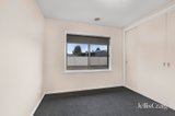 https://images.listonce.com.au/custom/160x/listings/3-samoth-court-miners-rest-vic-3352/202/01935202_img_08.jpg?Q8pbHBW5rtE