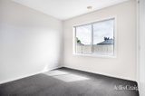 https://images.listonce.com.au/custom/160x/listings/3-samoth-court-miners-rest-vic-3352/237/01909237_img_10.jpg?O-1QGO7JiXo