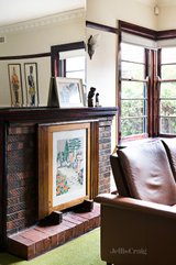 https://images.listonce.com.au/custom/160x/listings/3-sapphire-street-preston-vic-3072/345/00900345_img_04.jpg?FijHBh-3DdU