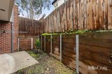 https://images.listonce.com.au/custom/160x/listings/3-sarges-mews-lilydale-vic-3140/381/01948381_img_08.jpg?pM3Use1s-Nc