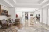 https://images.listonce.com.au/custom/160x/listings/3-scampton-court-highton-vic-3216/004/01724004_img_09.jpg?YcK5rx3mXZ0