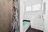 https://images.listonce.com.au/custom/160x/listings/3-scott-street-belmont-vic-3216/130/01943130_img_05.jpg?-sgVgxU2Doc