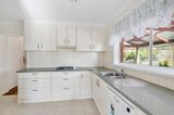 https://images.listonce.com.au/custom/160x/listings/3-selina-avenue-mooroolbark-vic-3138/043/01113043_img_04.jpg?c0leoDKlsR4