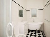 https://images.listonce.com.au/custom/160x/listings/3-shannon-avenue-hamlyn-heights-vic-3215/132/01699132_img_05.jpg?xGgSrRjNfng