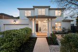 https://images.listonce.com.au/custom/160x/listings/3-shasta-avenue-brighton-east-vic-3187/285/01835285_img_01.jpg?mIWjhrsiqL8