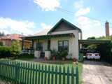 https://images.listonce.com.au/custom/160x/listings/3-shelley-street-wendouree-vic-3355/594/01575594_img_01.jpg?Yiv_qKPUWMw