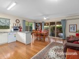 https://images.listonce.com.au/custom/160x/listings/3-smithacres-road-montrose-vic-3765/742/01525742_img_04.jpg?470O59vK-Tk