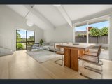 https://images.listonce.com.au/custom/160x/listings/3-snead-court-mount-waverley-vic-3149/237/01947237_img_04.jpg?gSFGEjA6dTY