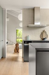 https://images.listonce.com.au/custom/160x/listings/3-snead-court-mount-waverley-vic-3149/237/01947237_img_15.jpg?vmelLsWUTYI