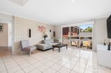 https://images.listonce.com.au/custom/160x/listings/3-sneddon-court-mulgrave-vic-3170/661/01853661_img_04.jpg?MHMhwNKxybU