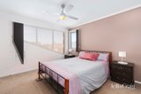 https://images.listonce.com.au/custom/160x/listings/3-sneddon-court-mulgrave-vic-3170/661/01853661_img_09.jpg?NUJ10F181Yg