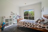 https://images.listonce.com.au/custom/160x/listings/3-st-cedars-grove-lake-gardens-vic-3355/974/01610974_img_10.jpg?fX8nDDMllP4