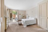 https://images.listonce.com.au/custom/160x/listings/3-stevenson-street-kew-vic-3101/311/01816311_img_06.jpg?-5OGhbKhVhk