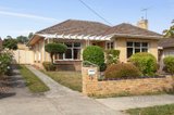 https://images.listonce.com.au/custom/160x/listings/3-stirling-road-blackburn-south-vic-3130/009/01031009_img_01.jpg?STkEMq7hrS8