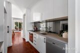 https://images.listonce.com.au/custom/160x/listings/3-strode-street-richmond-vic-3121/982/01974982_img_09.jpg?qGjQOQ2t2L0
