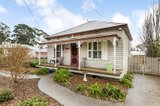 https://images.listonce.com.au/custom/160x/listings/3-sullivans-road-woodend-vic-3442/029/01092029_img_16.jpg?F9a1gerMZBo