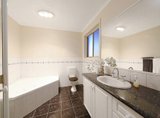 https://images.listonce.com.au/custom/160x/listings/3-suzana-place-rowville-vic-3178/895/01987895_img_06.jpg?TEPXtdkWmnk