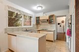 https://images.listonce.com.au/custom/160x/listings/3-terama-court-glen-waverley-vic-3150/747/01947747_img_09.jpg?WdDuTbz3xqk
