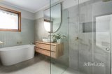 https://images.listonce.com.au/custom/160x/listings/3-terrara-court-montmorency-vic-3094/278/01972278_img_11.jpg?bn00cwQ3eqo