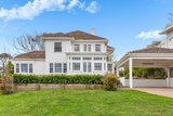 https://images.listonce.com.au/custom/160x/listings/3-the-avenue-ocean-grove-vic-3226/105/01681105_img_16.jpg?6NzQPvSk8K0