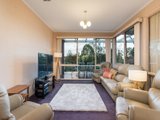 https://images.listonce.com.au/custom/160x/listings/3-the-briars-mooroolbark-vic-3138/397/01524397_img_03.jpg?Nd8KQRjHZh0