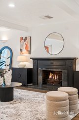 https://images.listonce.com.au/custom/160x/listings/3-tiffany-court-doncaster-vic-3108/850/01982850_img_04.jpg?RNG7039iItU