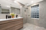 https://images.listonce.com.au/custom/160x/listings/3-tiffany-court-doncaster-vic-3108/850/01982850_img_10.jpg?kKbamHFmwMA