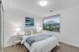 https://images.listonce.com.au/custom/160x/listings/3-tivoli-road-mulgrave-vic-3170/092/01611092_img_09.jpg?vjWVE1dheo4