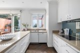 https://images.listonce.com.au/custom/160x/listings/3-tollington-avenue-malvern-east-vic-3145/116/01279116_img_17.jpg?uMTvueEAHos