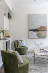 https://images.listonce.com.au/custom/160x/listings/3-tollington-avenue-malvern-east-vic-3145/116/01279116_img_19.jpg?agikjMU5uwc