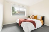 https://images.listonce.com.au/custom/160x/listings/3-towong-street-alfredton-vic-3350/647/01244647_img_10.jpg?cNhRvF3PfbE