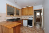 https://images.listonce.com.au/custom/160x/listings/3-venice-court-glen-waverley-vic-3150/672/01990672_img_04.jpg?qbFksvPwwVE