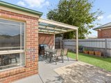 https://images.listonce.com.au/custom/160x/listings/3-victory-place-south-geelong-vic-3220/371/01552371_img_02.jpg?JWoPR_j8P14