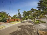 https://images.listonce.com.au/custom/160x/listings/3-view-road-glen-waverley-vic-3150/535/01087535_img_08.jpg?CY3Zou3ThPg