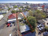 https://images.listonce.com.au/custom/160x/listings/3-villamanta-street-geelong-west-vic-3218/997/01698997_img_02.jpg?csLLNomJUDY