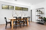 https://images.listonce.com.au/custom/160x/listings/3-vincent-street-north-daylesford-vic-3460/620/01139620_img_14.jpg?h-FHMOSYaO0