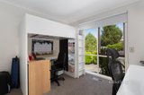 https://images.listonce.com.au/custom/160x/listings/3-walsh-street-eltham-vic-3095/754/01297754_img_08.jpg?LbIqc8s74yA