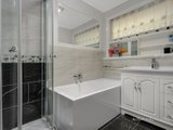 https://images.listonce.com.au/custom/160x/listings/3-watling-terrace-doncaster-east-vic-3109/031/01094031_img_08.jpg?YCMDlOLPoOw